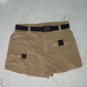 SHEIN Push-Buckle Belted Shorts, Khaki, Size Medium (6), Worn Once